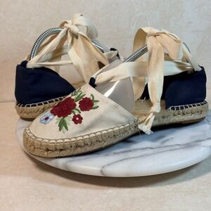 Brooks‎ Brothers Red Fleece Espadrille Sandals Floral Embroidered Woman's 8